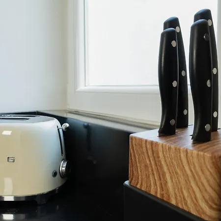 Chic Retreat In Blloku Apartmán *