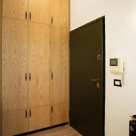 Chic Retreat In Blloku Apartmán *