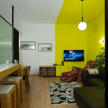 Chic Retreat In Blloku Apartmán *